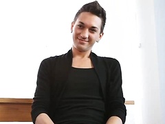 Seth Corrigan jacking off