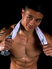 Fantastic jock strap set of this flawless Asian fitness model - Gay porn pics at Gaystick