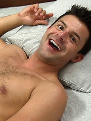 Cocksuremen: Behind the scene - Gay porn pics at Gaystick