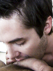 Dad fucks younger american stud - Gay porn pics at Gaystick