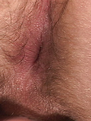 Pretty jock shows his love-tool - Gay porn pics at Gaystick