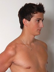 Innocent euro teen boy in first adult casting - Gay porn pics at Gaystick