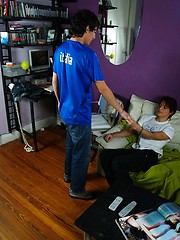 Pretty twink drops in on his boyfriend for a fuck - Gay porn pics at Gaystick