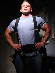 Another hot photo set of favourite muscle hunk Ben Kieren - Gay porn pics at Gaystick