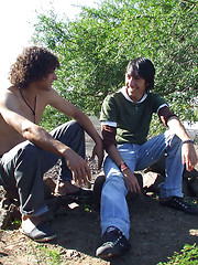 Horny boys make xxx picnic outdoors - Gay porn pics at Gaystick