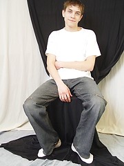Smooth cute teen boy - Seba - Gay porn pics at Gaystick