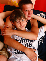 Two sexy boys fuck - Gay porn pics at Gaystick