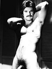 Vintage photo set of sexy daddy gay - Gay porn pics at Gaystick