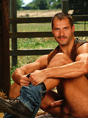 Gay cowboy relaxing at the hayloft - Gay porn pics at Gaystick