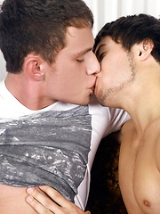 Justin, Nicco & Shane - Gay porn pics at Gaystick