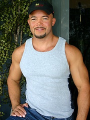 Big latin hunk shows his haity muscled chest - Gay porn pics at Gaystick