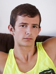 He is ready to jerk his junk - Gay porn pics at Gaystick