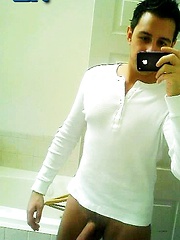 The hottest young gays nude on amateur shots - Gay porn pics at Gaystick