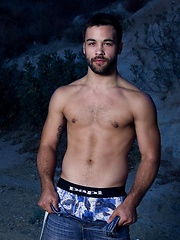 Ian reciprocated by rimming his sweet ass and getting Jordan quite horned up - Gay porn pics at Gaystick