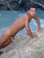 Handsome and horny latin guy demonstrates body - Gay porn pics at Gaystick