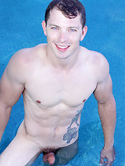 Bob is a former Marine with a fantastic body, great ass, and uncut cock - Gay porn pics at Gaystick