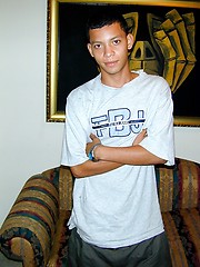 Felix is from Panama and they sure do have big fucking cocks there - Gay porn pics at Gaystick