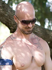 Hot brunette Topher DiMaggio and Mitch Vaughn - Gay porn pics at Gaystick