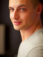 Ripped Recruit Ezra - Gay porn pics at Gaystick