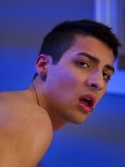 Teen studs Michael Lee and Roman Daniels - Gay porn pics at Gaystick