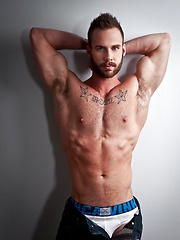 Chris tops Grant virgin ass - Gay porn pics at Gaystick