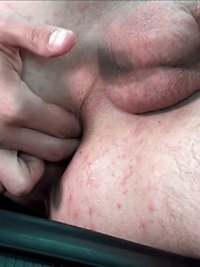 Boy fun on the ride - Gay porn pics at Gaystick