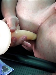 Boy fun on the ride - Gay porn pics at Gaystick