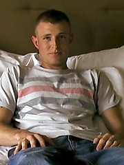 New Recruit Jessies First Solo - Gay porn pics at Gaystick