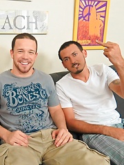 Three guys jerking on the sofa - Gay porn pics at Gaystick