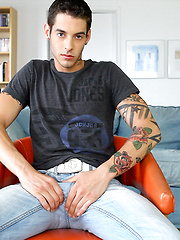 Tattoed guy Ben Rose masturbation before camera - Gay porn pics at Gaystick