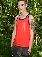 Horny Twinks Head For The Woods For A Raw, Uncompromising Suck & Fuck! - Gay porn pics at Gaystick