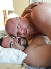 Cub Milks Bear With Sweet, Tight Fuckhole - Gay porn pics at Gaystick