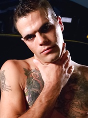 Next Door Male - Jake Glazer - Gay porn pics at Gaystick