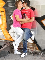 Joey and Justin Walker bang outdoors on old tire. - Gay porn pics at Gaystick