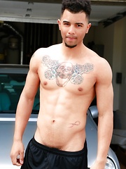 Next Door Buddies - Broken Down Wheels - Gay porn pics at Gaystick