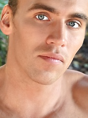 Next Door Male - Carter - Gay porn pics at Gaystick