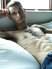 Willam - Gay porn pics at Gaystick