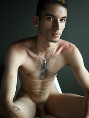 Willam - Gay porn pics at Gaystick