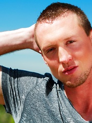 Leo Winston is a sharp-jawed, soft-spoken kind of guy - Gay porn pics at Gaystick
