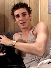 Cummy Cam Fun With Evan - Gay porn pics at Gaystick