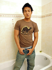 Buff Asian Boy Sasha Jerks Off - Gay porn pics at Gaystick