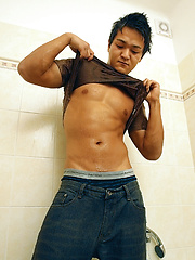 Buff Asian Boy Sasha Jerks Off - Gay porn pics at Gaystick