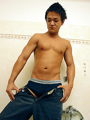 Buff Asian Boy Sasha Jerks Off - Gay porn pics at Gaystick