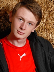 Young Skinny Boy Richard Frank - Gay porn pics at Gaystick